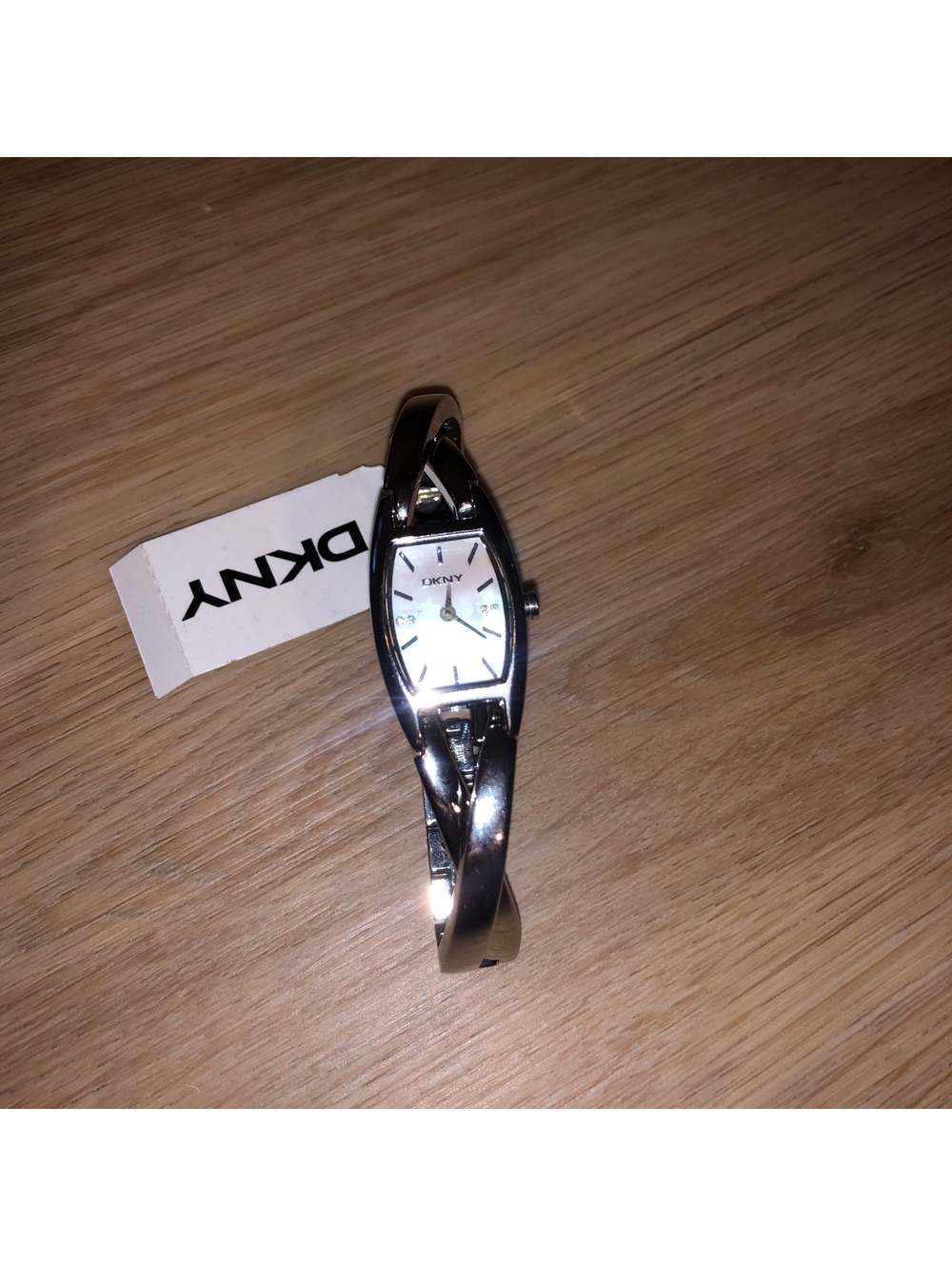 DKNY Crossover Ladies Watch Stainless Steel NY-4631 Mother of Pearl Silver W Tag